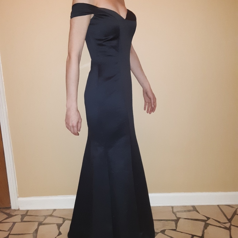 Long formal prom dress